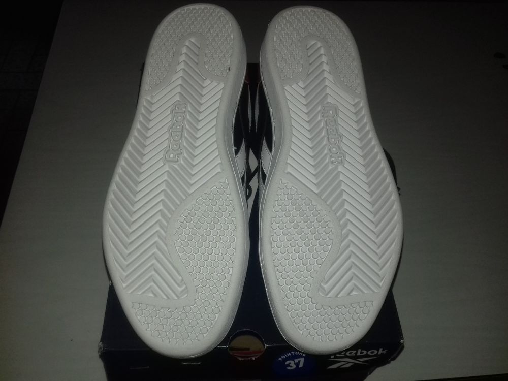 baskets Reebok kids p37 neuves Chaussures