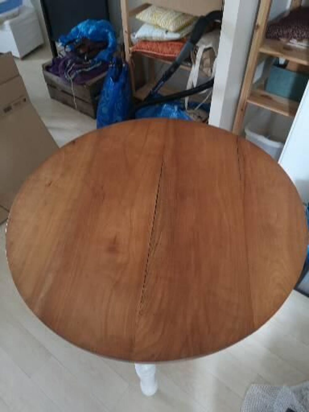 Table ronde bois massif Meubles