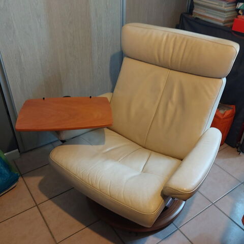 fauteuil avec tablette marque stressless ekornes Châteaurenard (13)