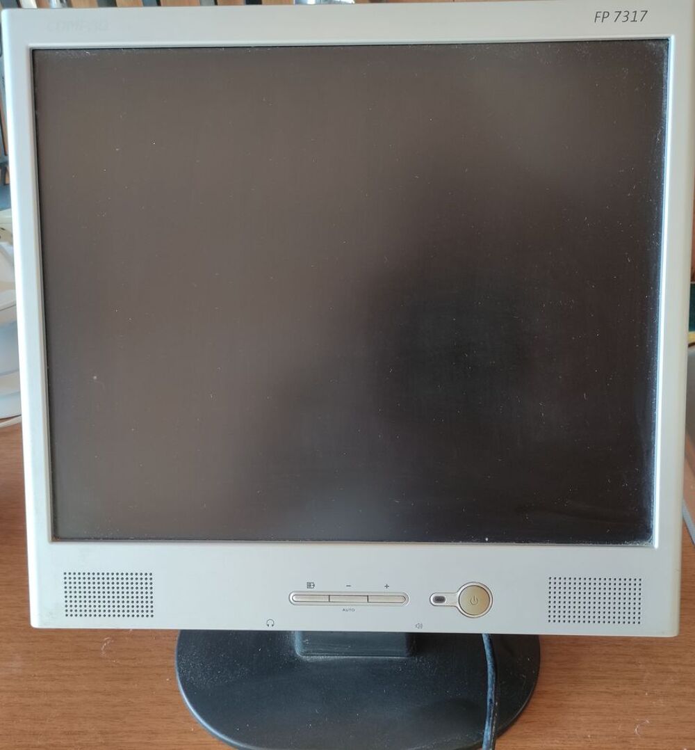 Ecran Compaq FP7317 Matériel informatique