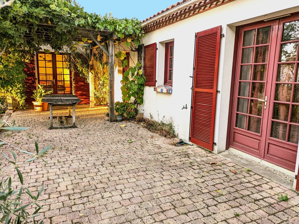 Vente Maison Grande maison dans un hameau tranquille La chevrolière