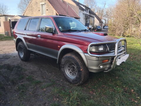 Mitsubishi pajero Sport 2.5 TD GLS
