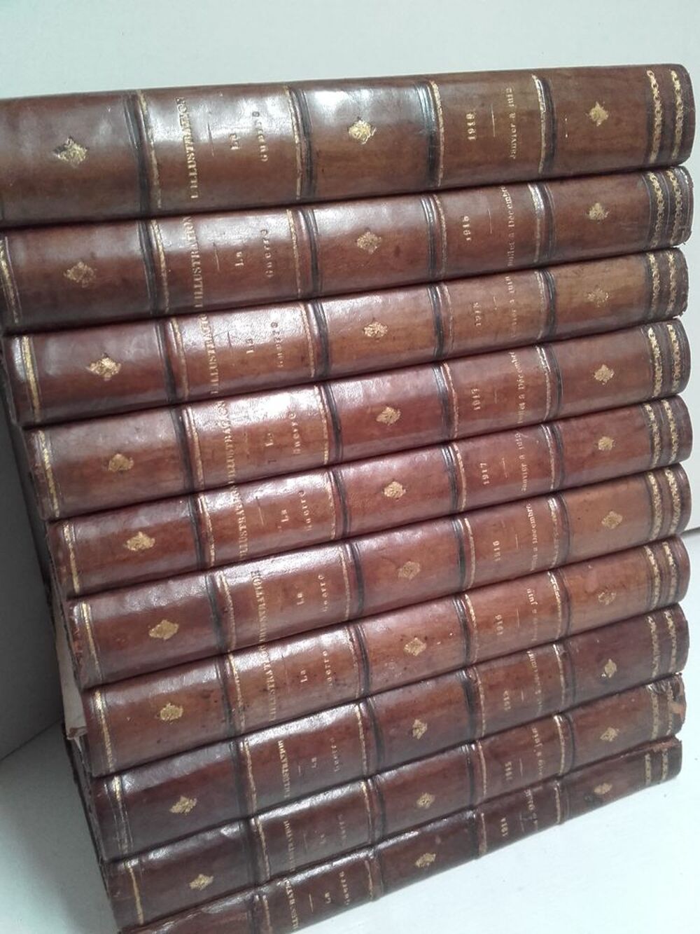 10 volumes relies l'illustration guerre 14-18 