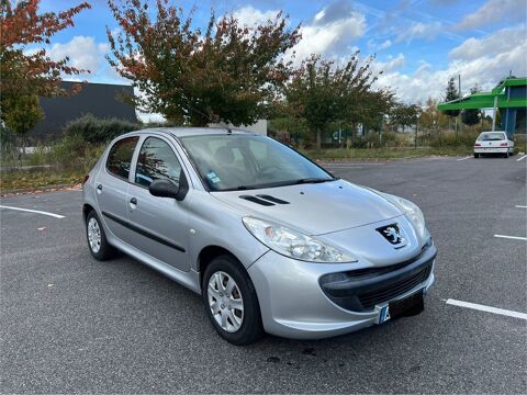 Peugeot 206 +1.1 ESSENCE