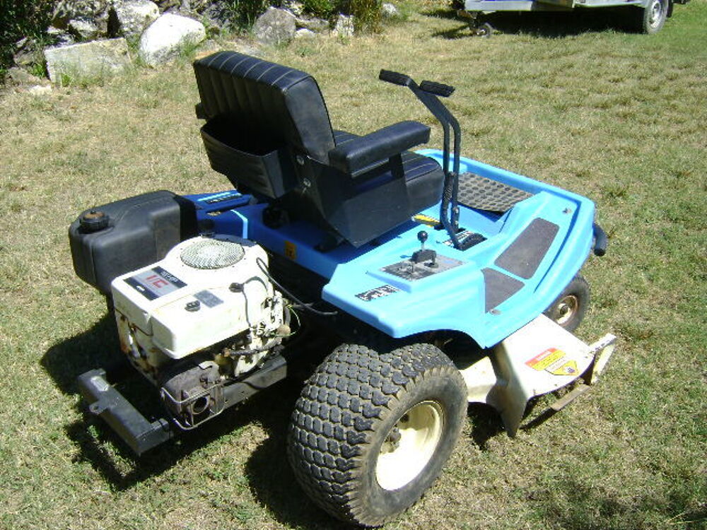 Tondeuse auto port&eacute; Jardin
