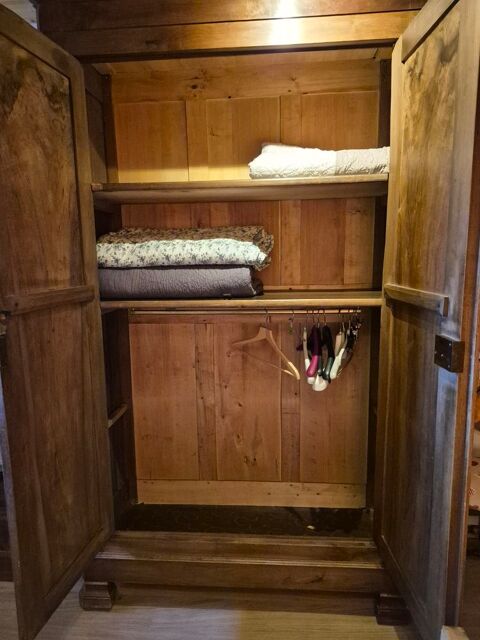 armoire ancienne St Roch (74)