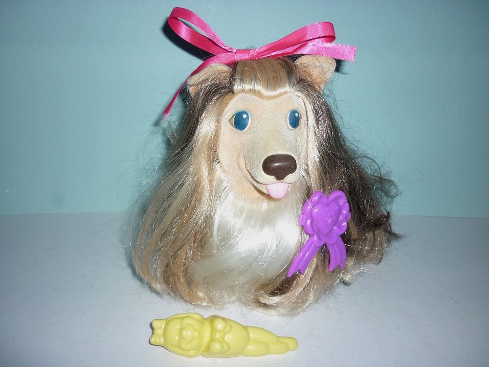 Peluche SWEETIE PUPS : chien "COLLIE" (&copy; HASBRO 1989) 20cm
Jeux / jouets