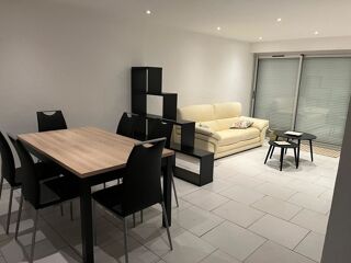  Appartement � louer 4 pi�ces 78 m� Grasse