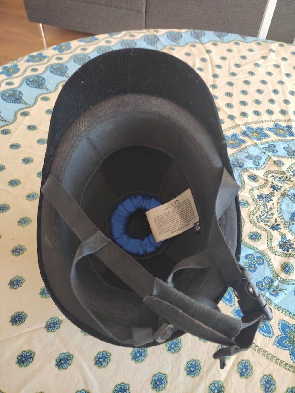 L. B. C. (12) - 59 - Bombe d'&eacute;quitation Sports