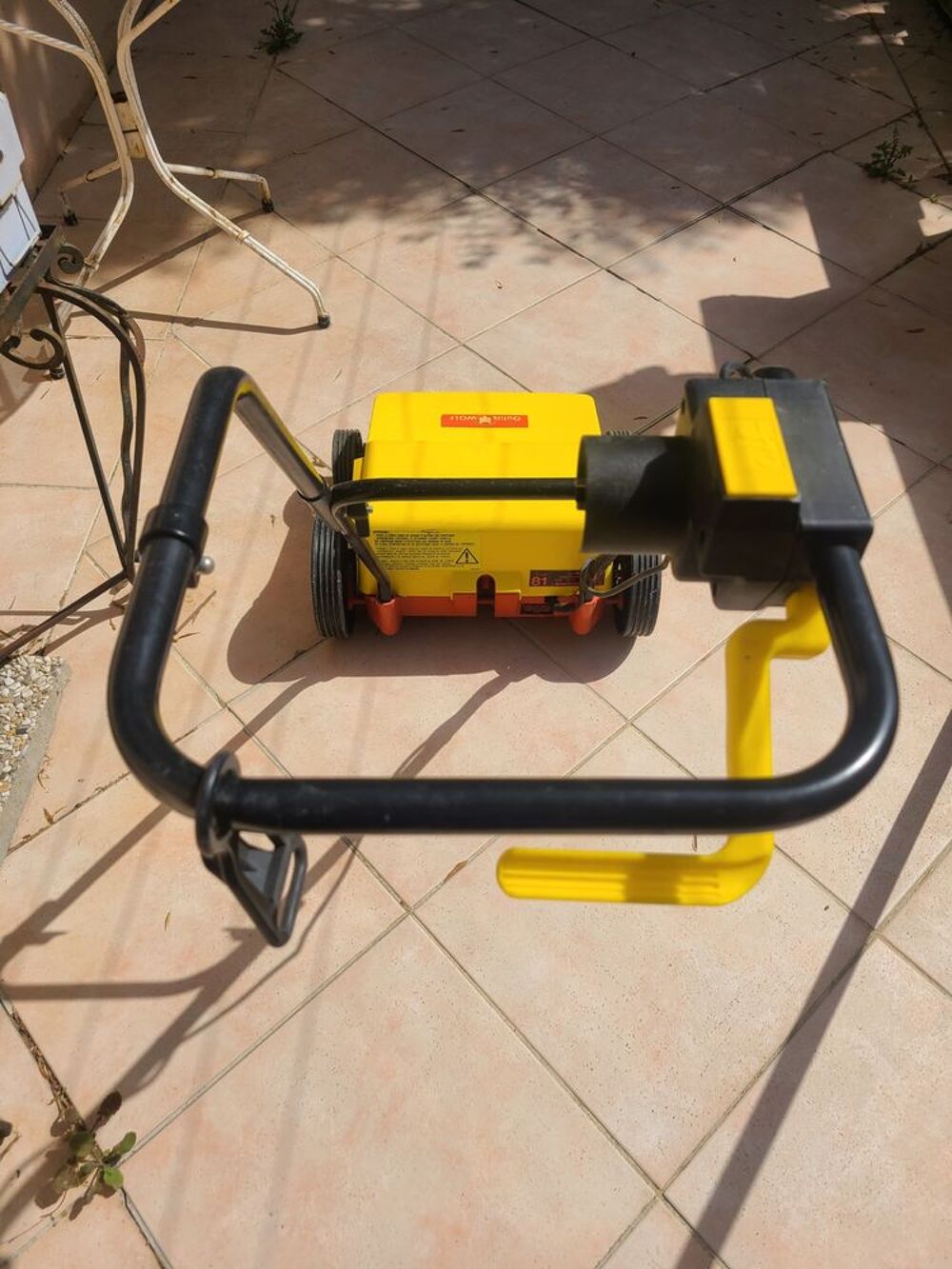 SCARIFICATEUR ELECTRIQUE WOLF UREL Jardin