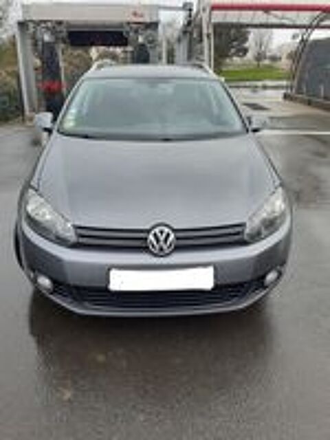 Golf SW 1.6 TDI 105 FAP BlueMotion Confortline 2011 occasion 53000 Laval