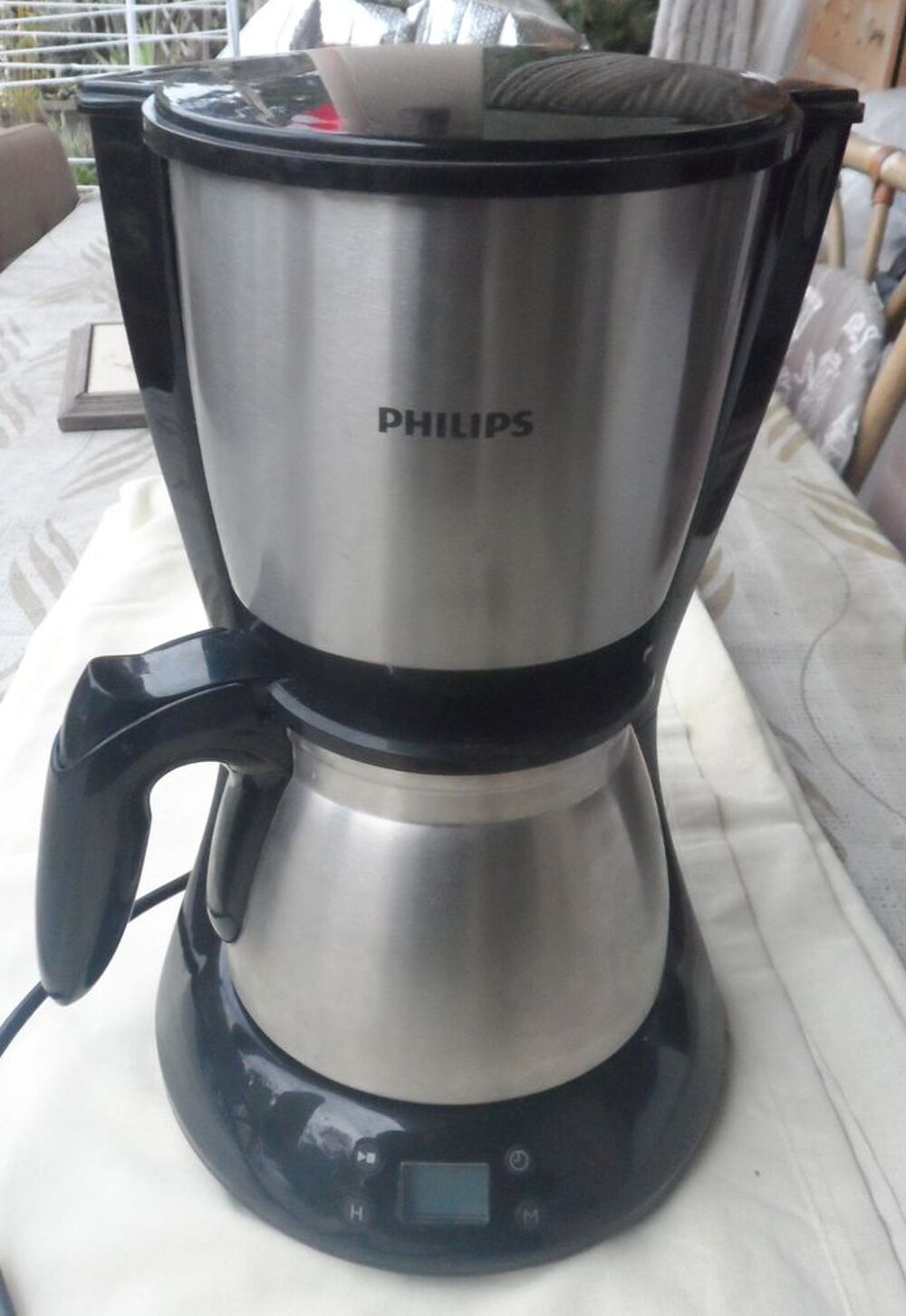 Cafeti&egrave;re Philips HD7470 tr&egrave;s peu servie, en tr&egrave;s bon &eacute;tat Cuisine