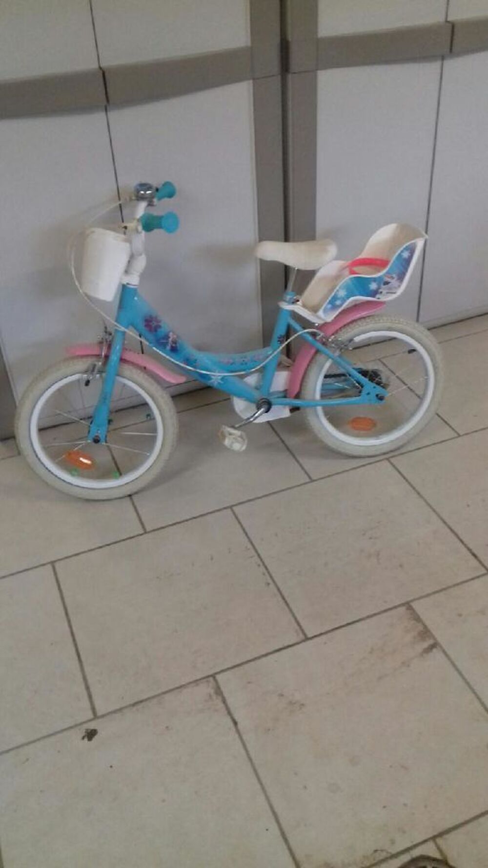V&Eacute;LO REINE DES NEIGES Vélos