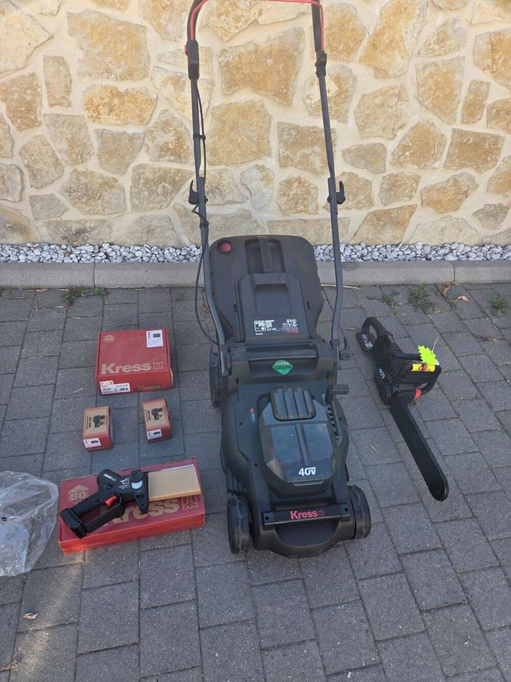 ensemble d'outils de jardin kress sur batterie Bricolage