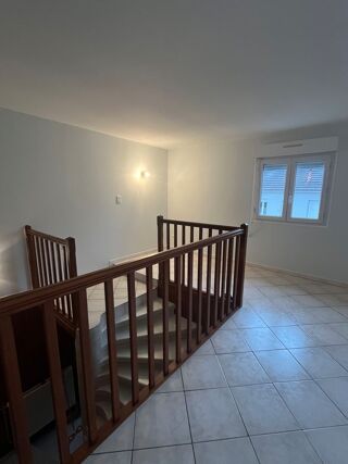  Appartement � louer 4 pi�ces 93 m�