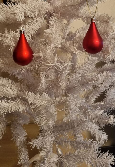 Lot de 3 boules de No�l en forme de goutte ? rouge & gris 3 Aix-les-Bains (73)