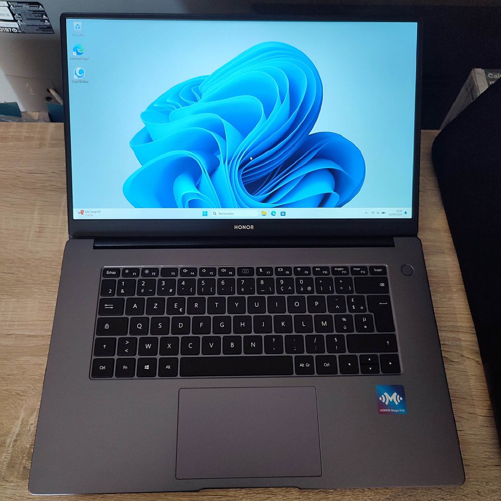 Pc portable honor MagicBook X 15 i3 Matériel informatique
