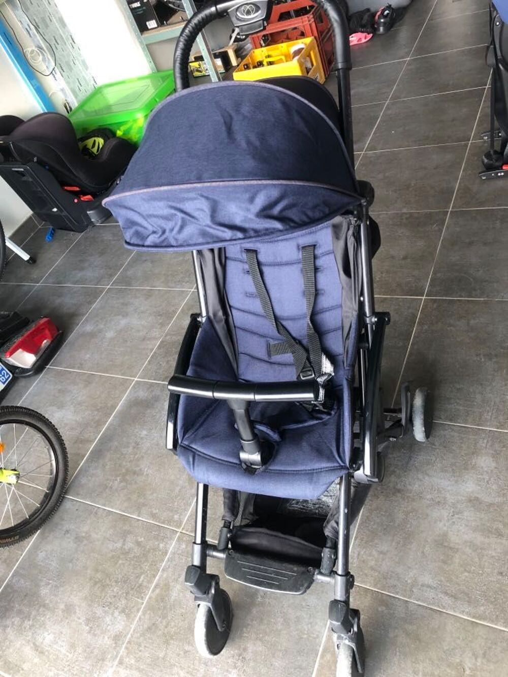 Poussette canne p&eacute;ricles Puériculture