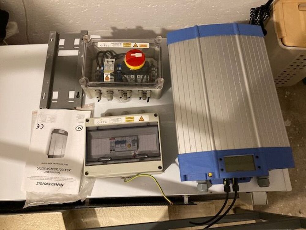 ONDULEUR POUR PANNEAUX SOLAIRES PHOTOVOLTAIQUES Electroménager