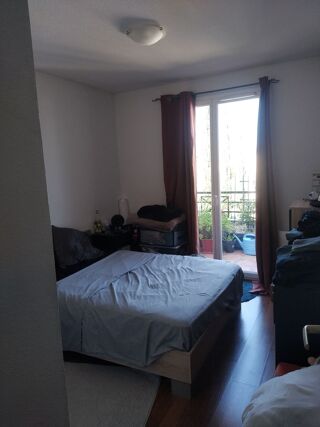  Appartement à louer 3 pièces 63 m²