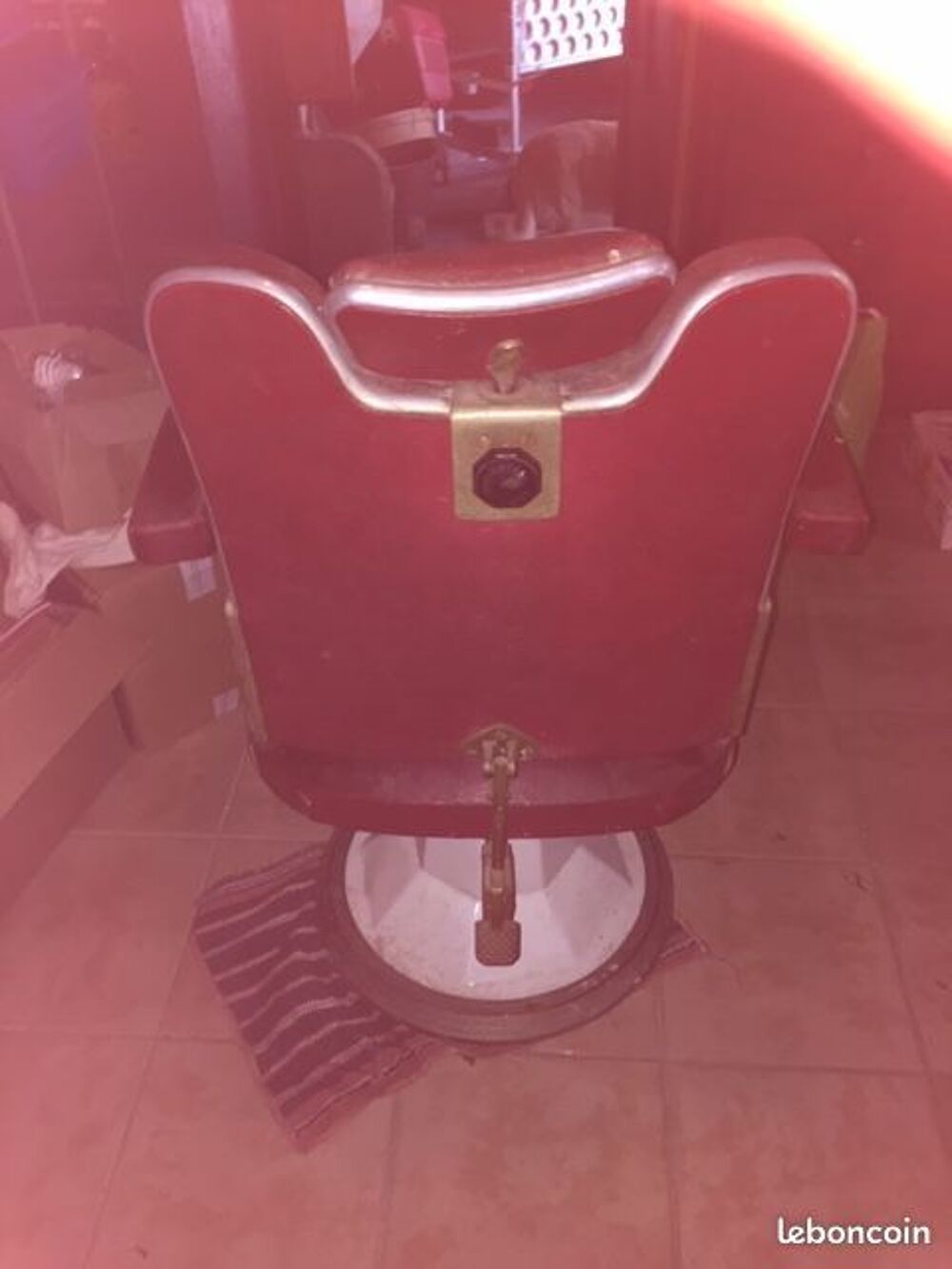 fauteuil ancien de barbier Décoration