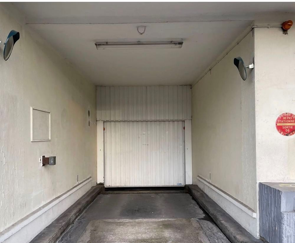 Vente Parking/Garage Garage ? Idéal stationnement ou investissement Paris 12