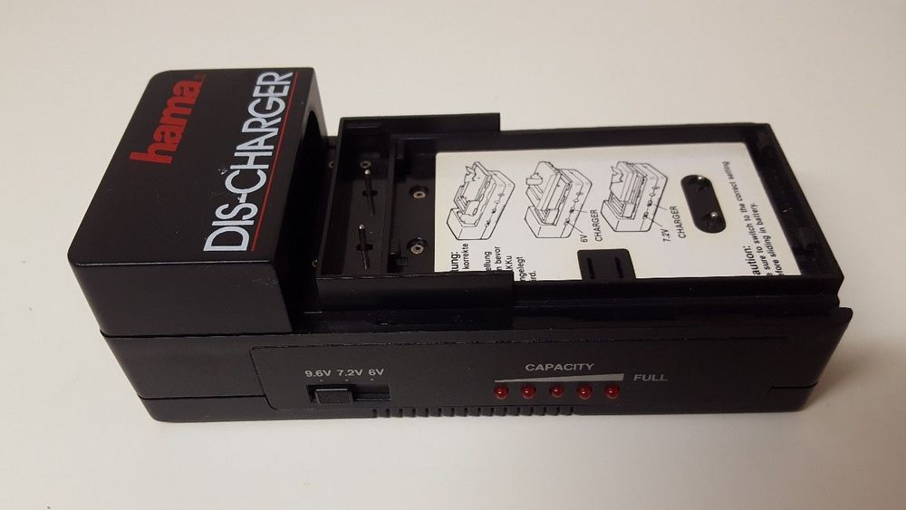 Dis-charger HAMA camcorder batteries ref. 46499 et testeur
Photos/Video/TV