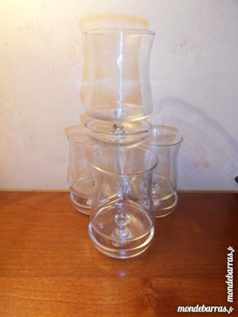 Verres avec réceptacle (57) 5 Tours (37)
