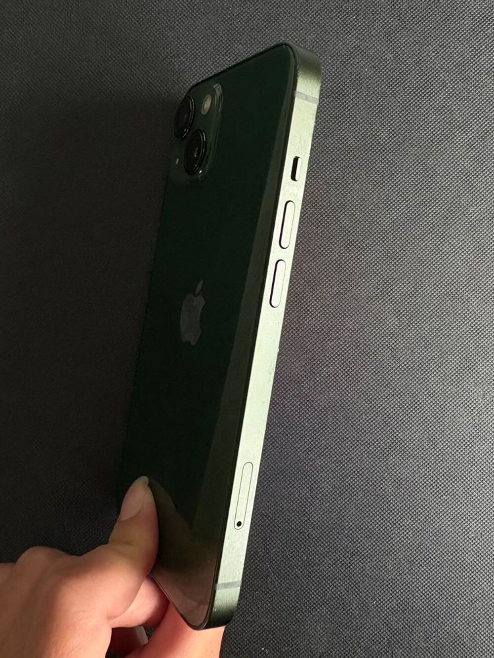 iPhone 13 Vert - 128 Go - Tr&egrave;s bon &eacute;tat - 83 % de capacit&eacute; b T�l�phones et tablettes