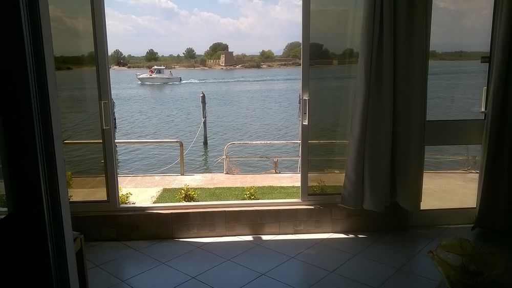   APPARTEMENT BORD DE MER Vacances  / Offres de location 