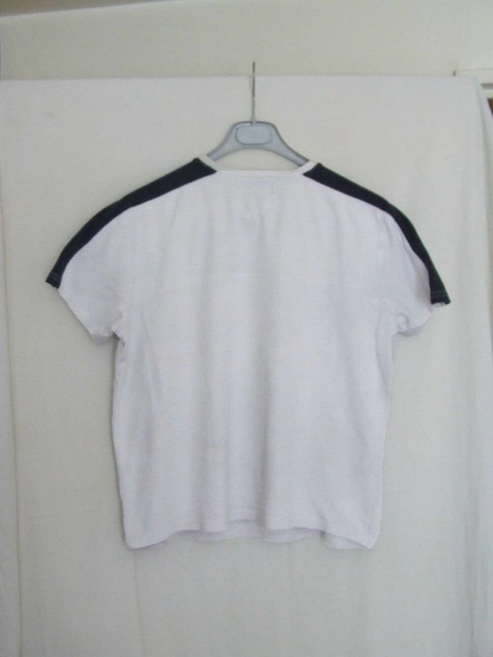 Tee-shirt col rond, manches courtes, Blanc et marine, BRICE Vêtements