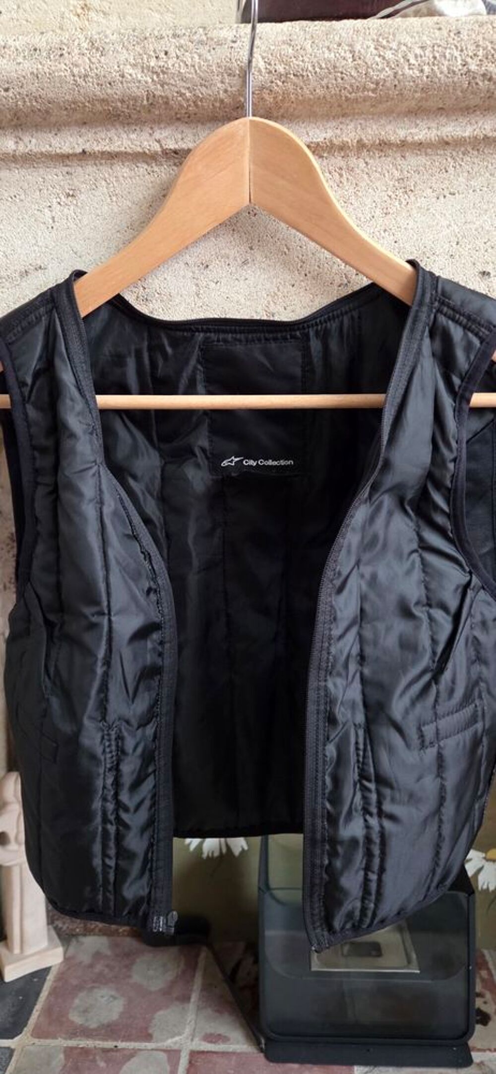 Blouson de moto femme en cuir cintr&eacute;e petite taille Vêtements