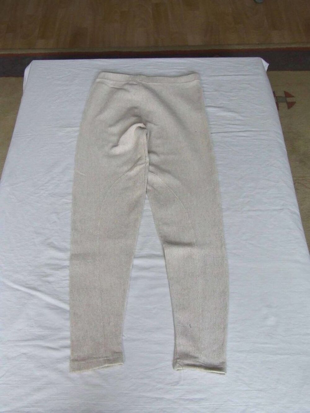 Pantalon, legging slim, NAF NAF, &Eacute;cru, Taille 1 (36) TBE Vtements