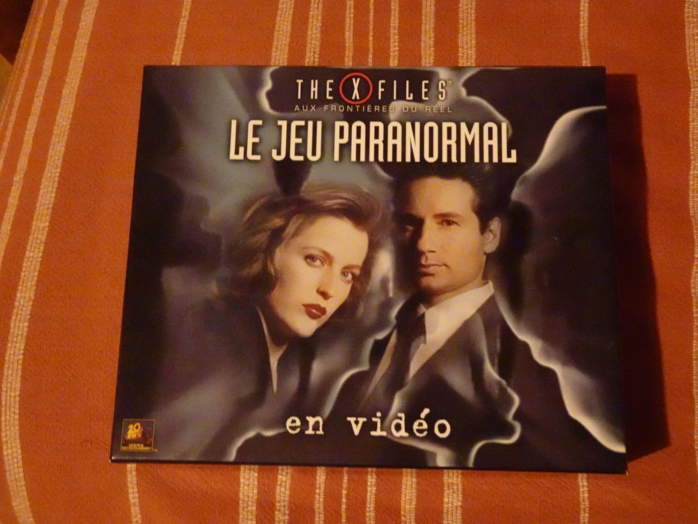 Jeu paranormal de la s&eacute;rie X-Files Consoles et jeux vidéos