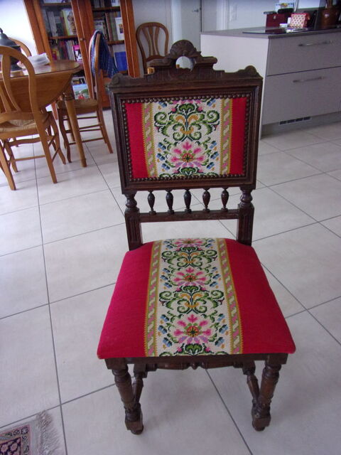 CHAISE HENRY II  BON ETAT  40 Pau (64)
