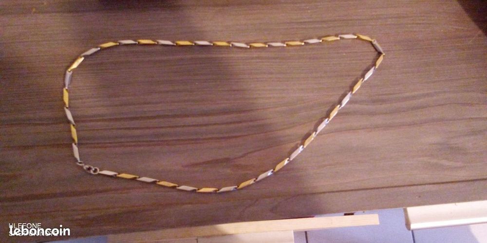 Collier &agrave; cha&icirc;ne pour homme plaqu&eacute; or et argent Bijoux et montres