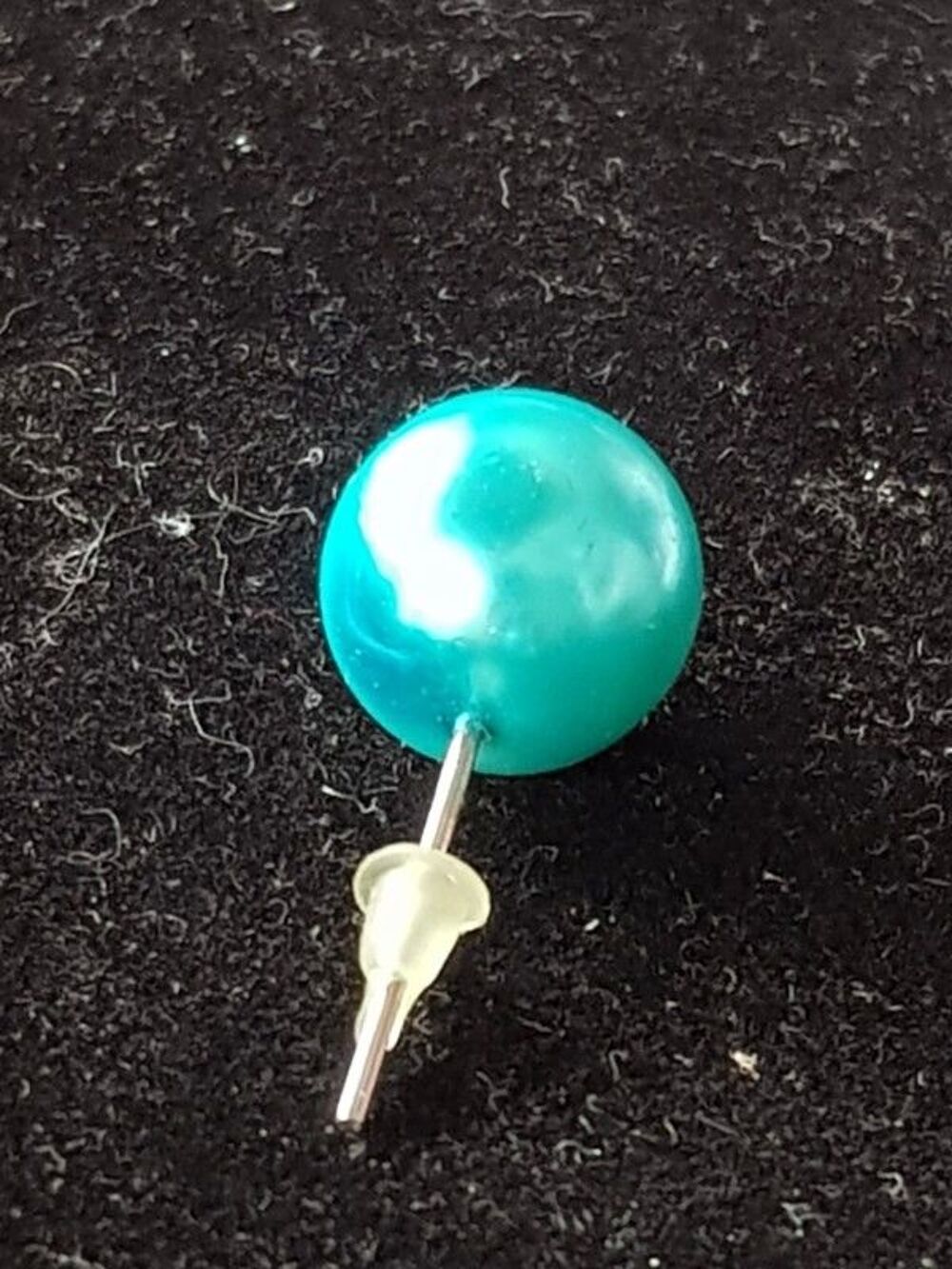 Perle bleu nacr&eacute;e neuve 1 cm de diam&egrave;tre 2 e Bijoux et montres
