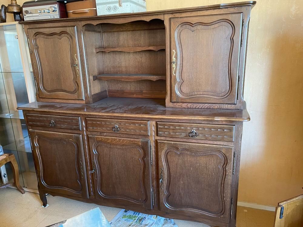 Buffet de salle en ch&ecirc;ne Meubles