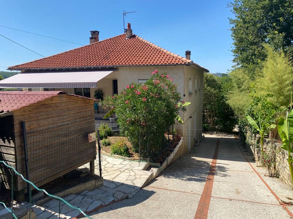 Vente Maison Immeuble de rapport/ maison divisé en 2 appartement + Studio Cahors