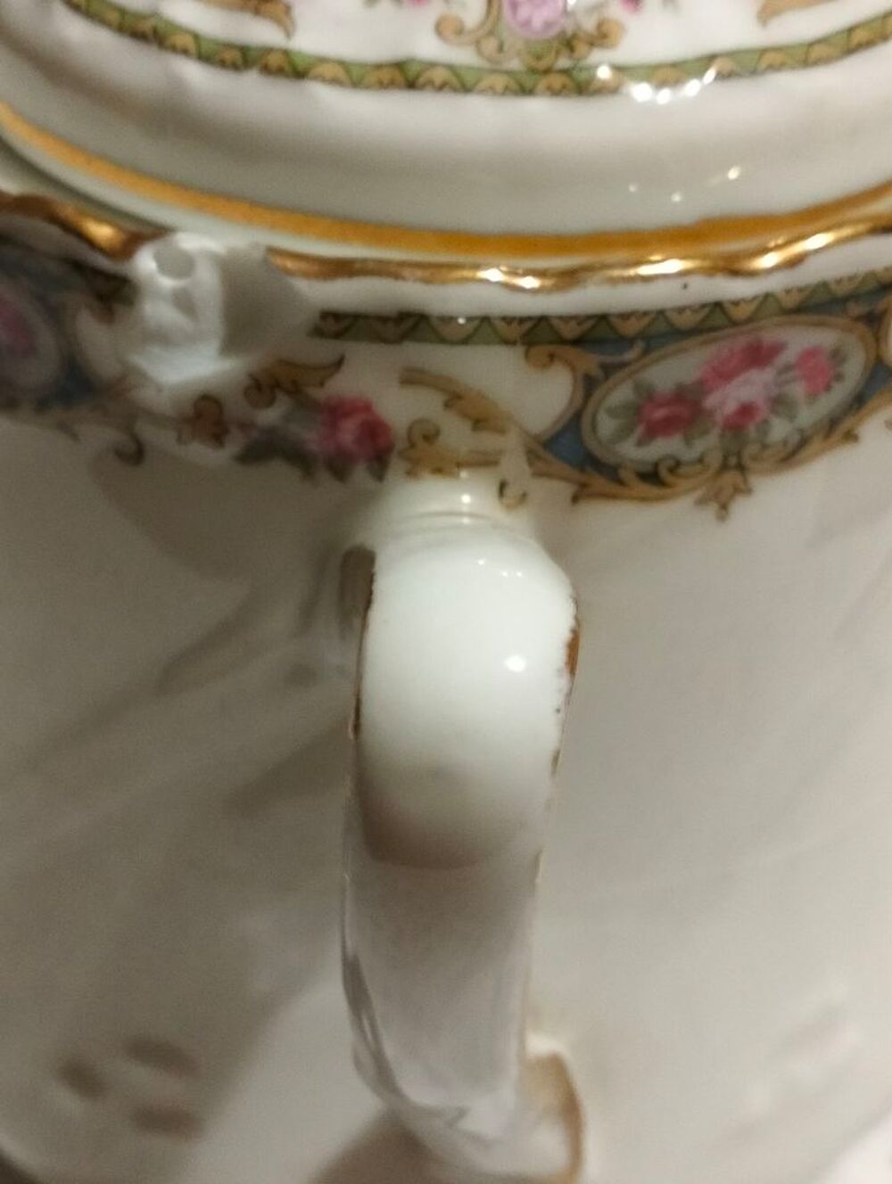 service &agrave; caf&eacute; porcelaine de limoges Décoration