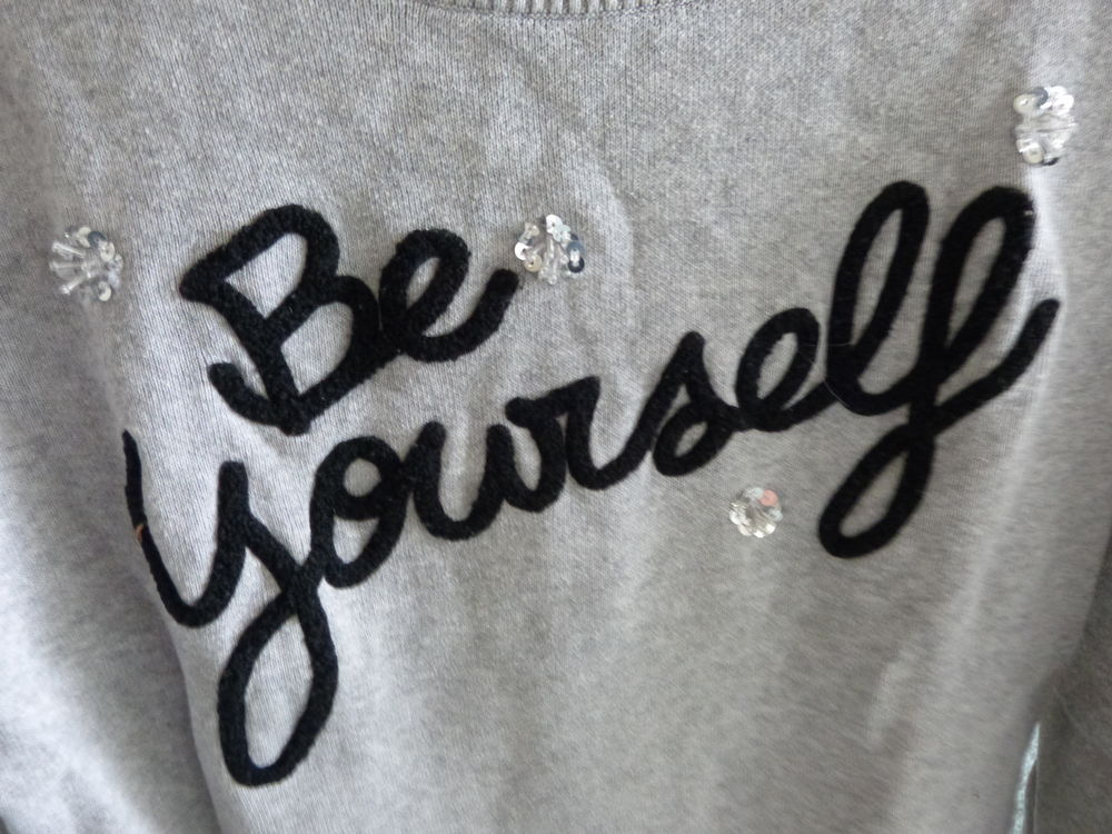 Pull fin gris Vtements