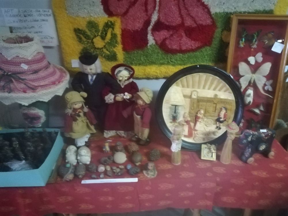  un grand stock de Brocante 