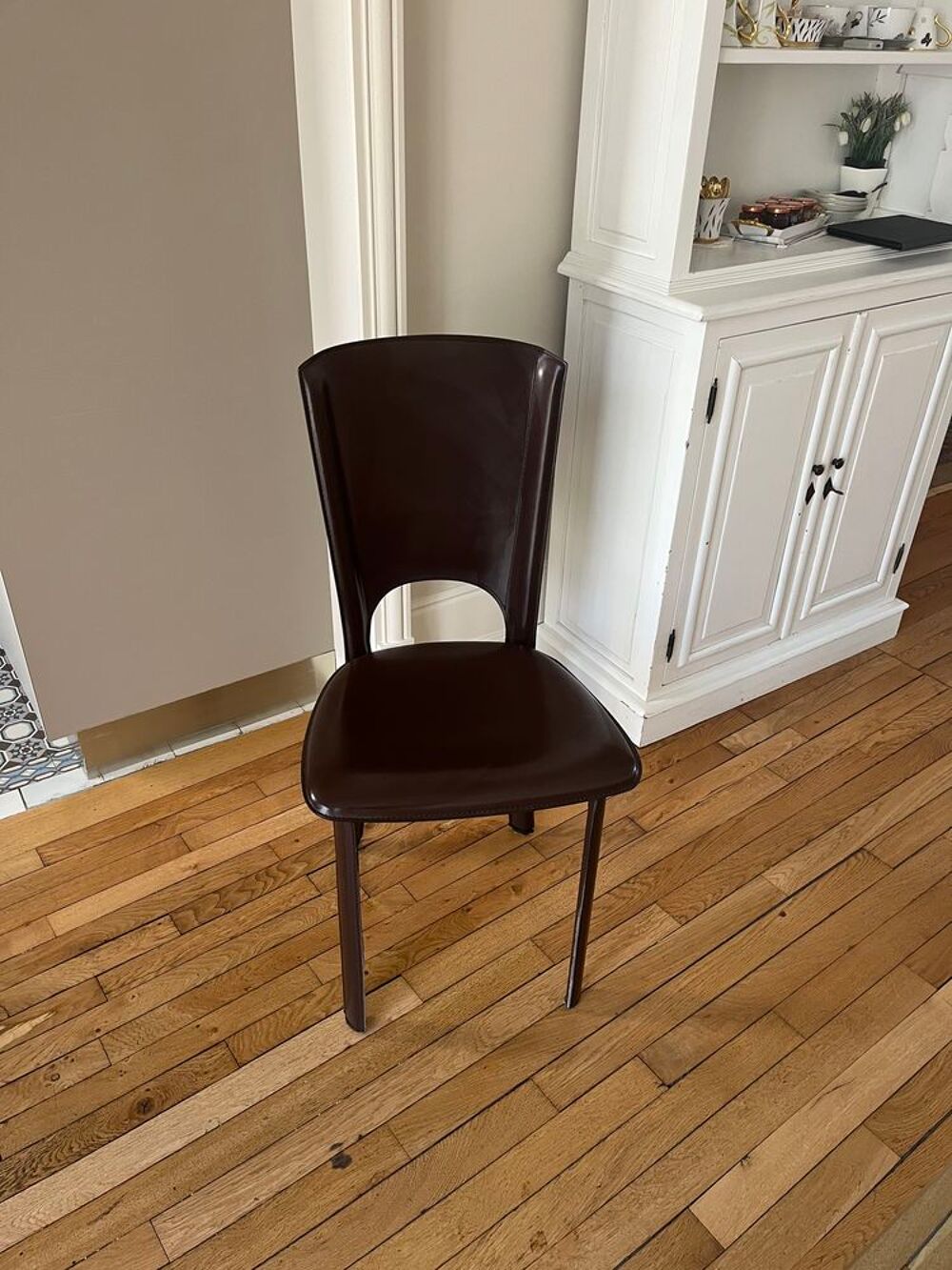 Table de repas design ligne Roset et chaises Meubles