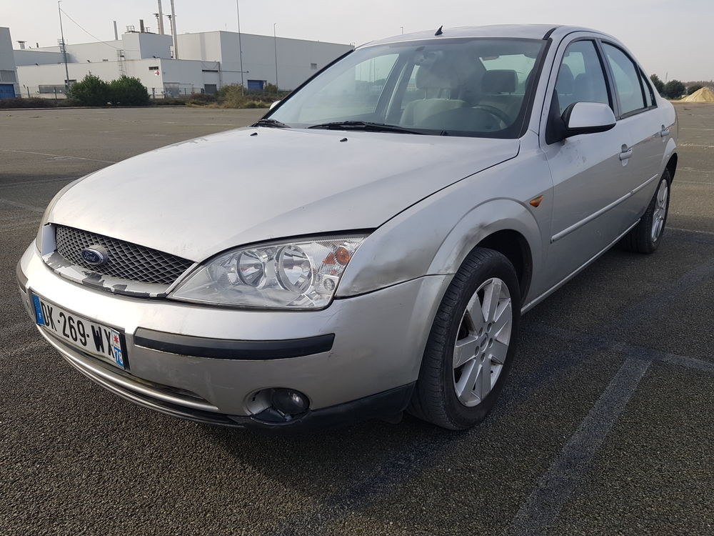 Mondeo 1.8i - 110 Ambiente 2002 occasion 78540 Vernouillet