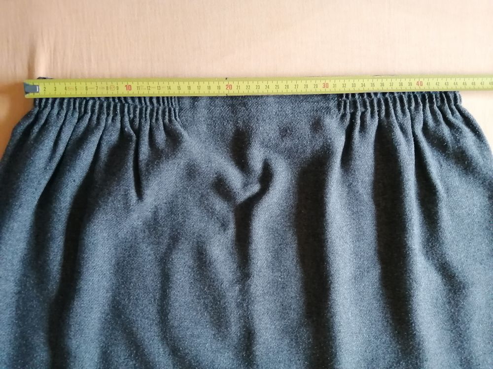 Achetez jupe afibel grise occasion annonce vente Nevers 58