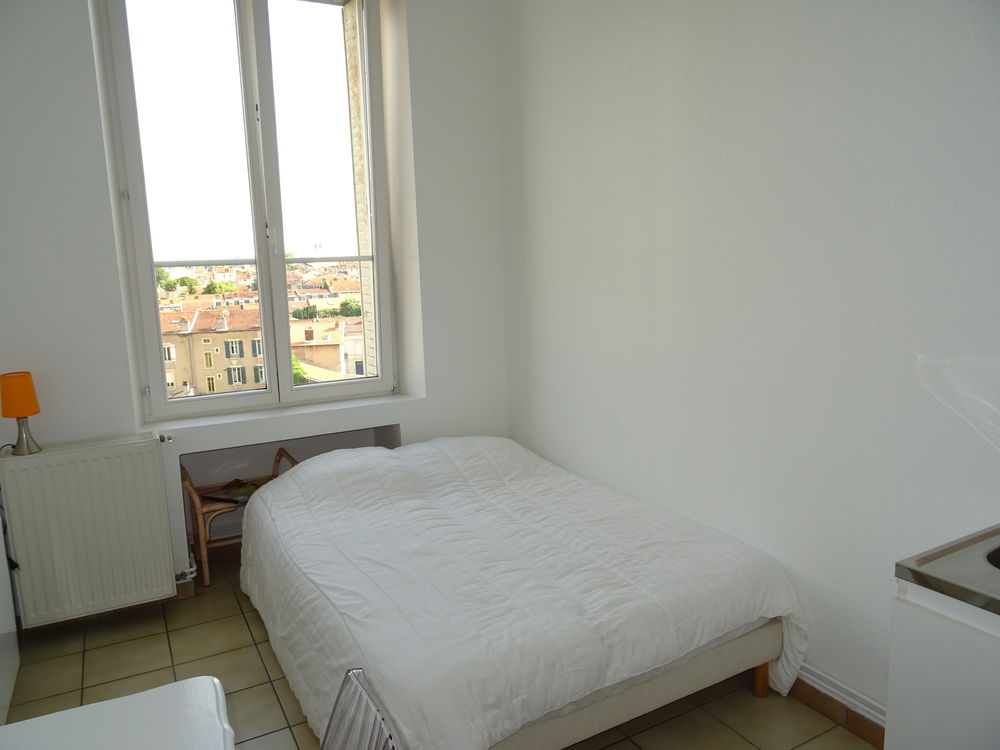 Location Appartement NANCY, Proche centre et Facultés, Beau STUDIO Nancy