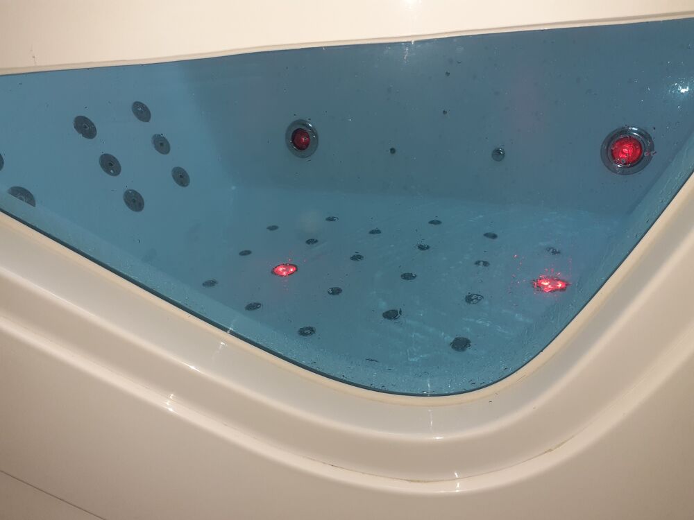 Baignoire balneo Meubles