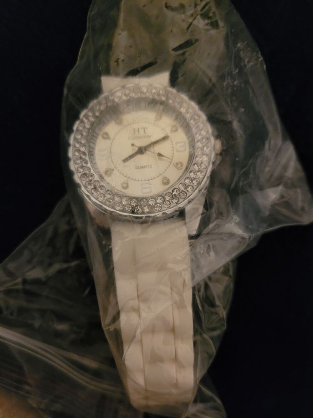 Montre neuve quartz HT Collection Bijoux et montres