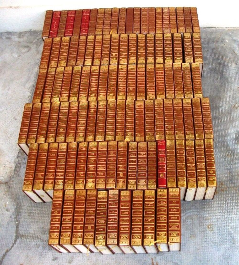 LOT 107 livres S&eacute;lection du Reader's Digest Livres et BD