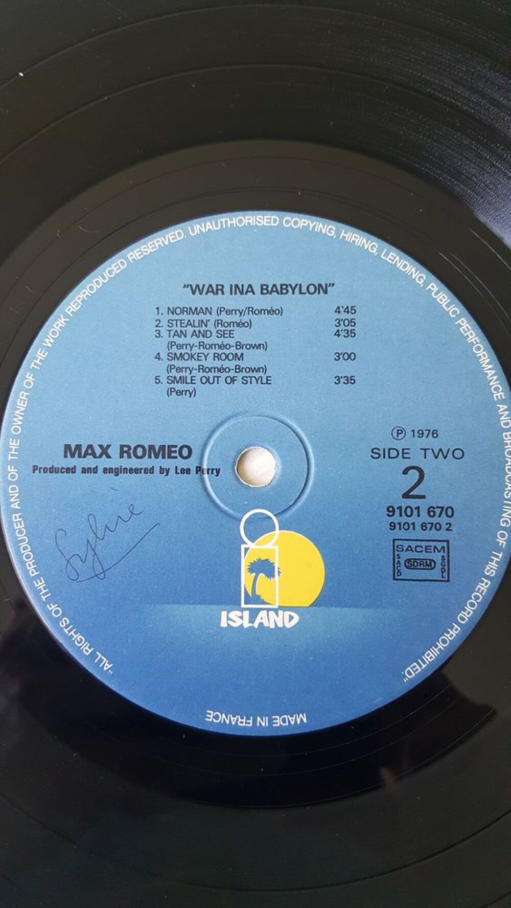 33 TOURS MAX ROMEO &amp; THE UPSETTERS War ina Babylon CD et vinyles